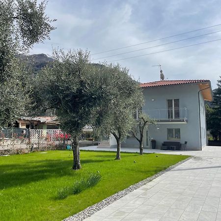 Bed and Breakfast Lotus Garda Riva del Garda Esterno foto