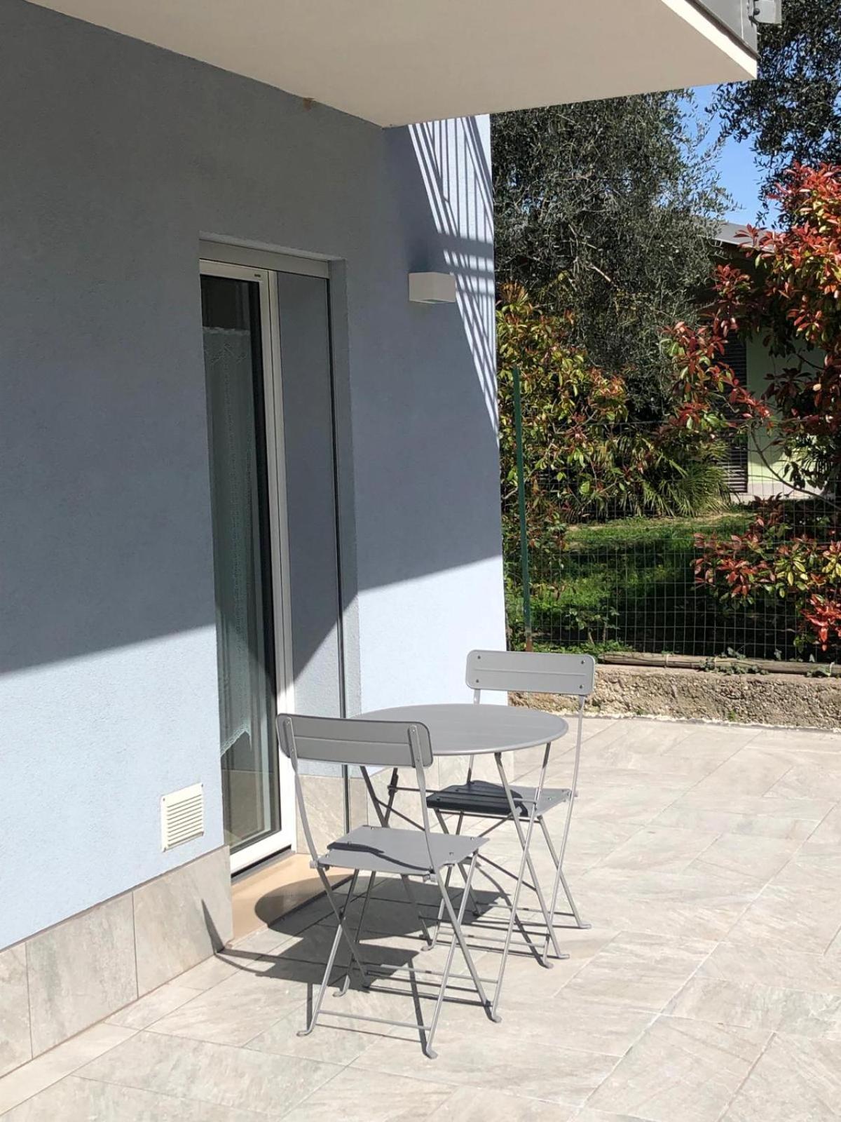 Bed and Breakfast Lotus Garda Riva del Garda Esterno foto