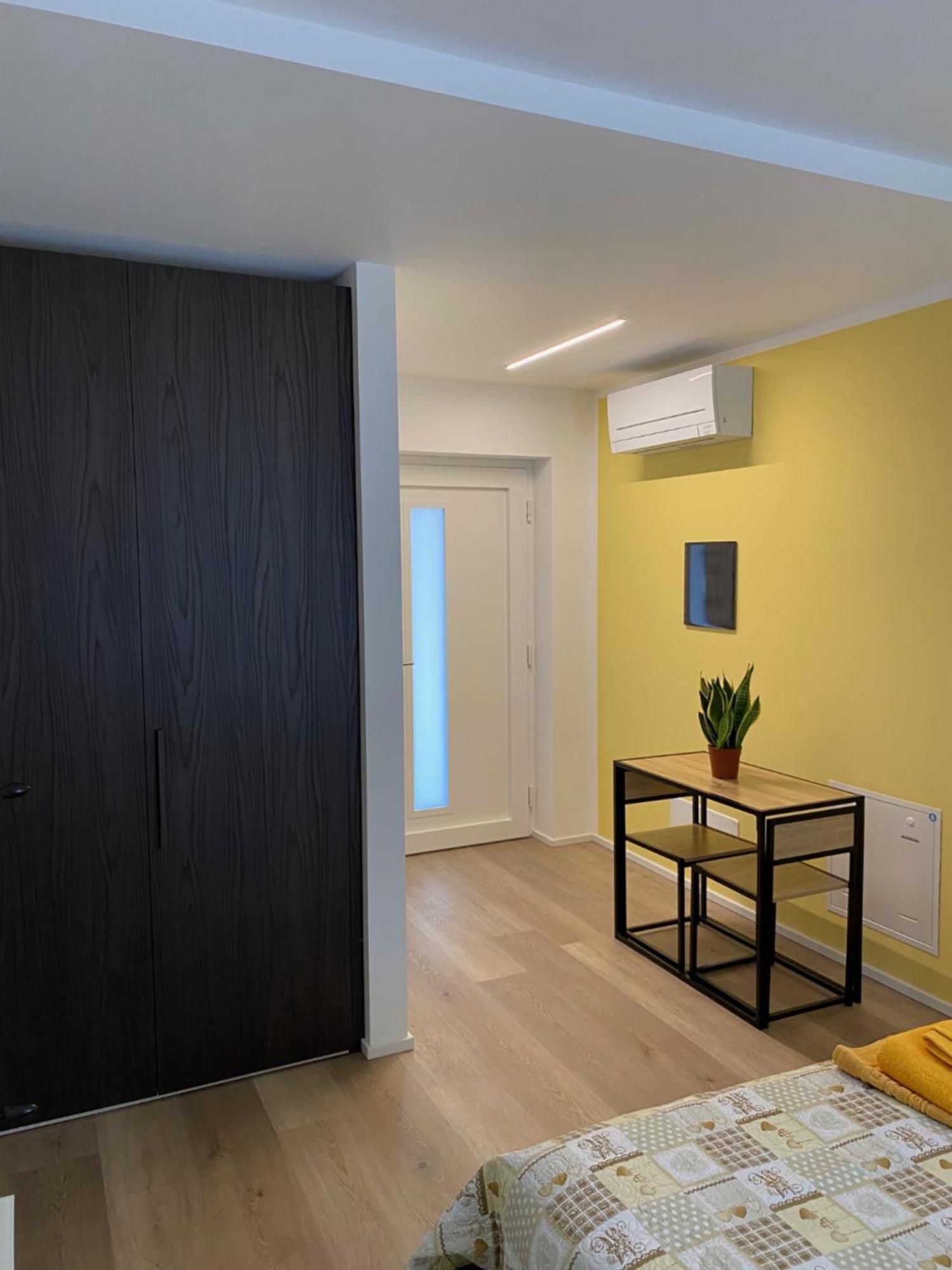 Bed and Breakfast Lotus Garda Riva del Garda Esterno foto