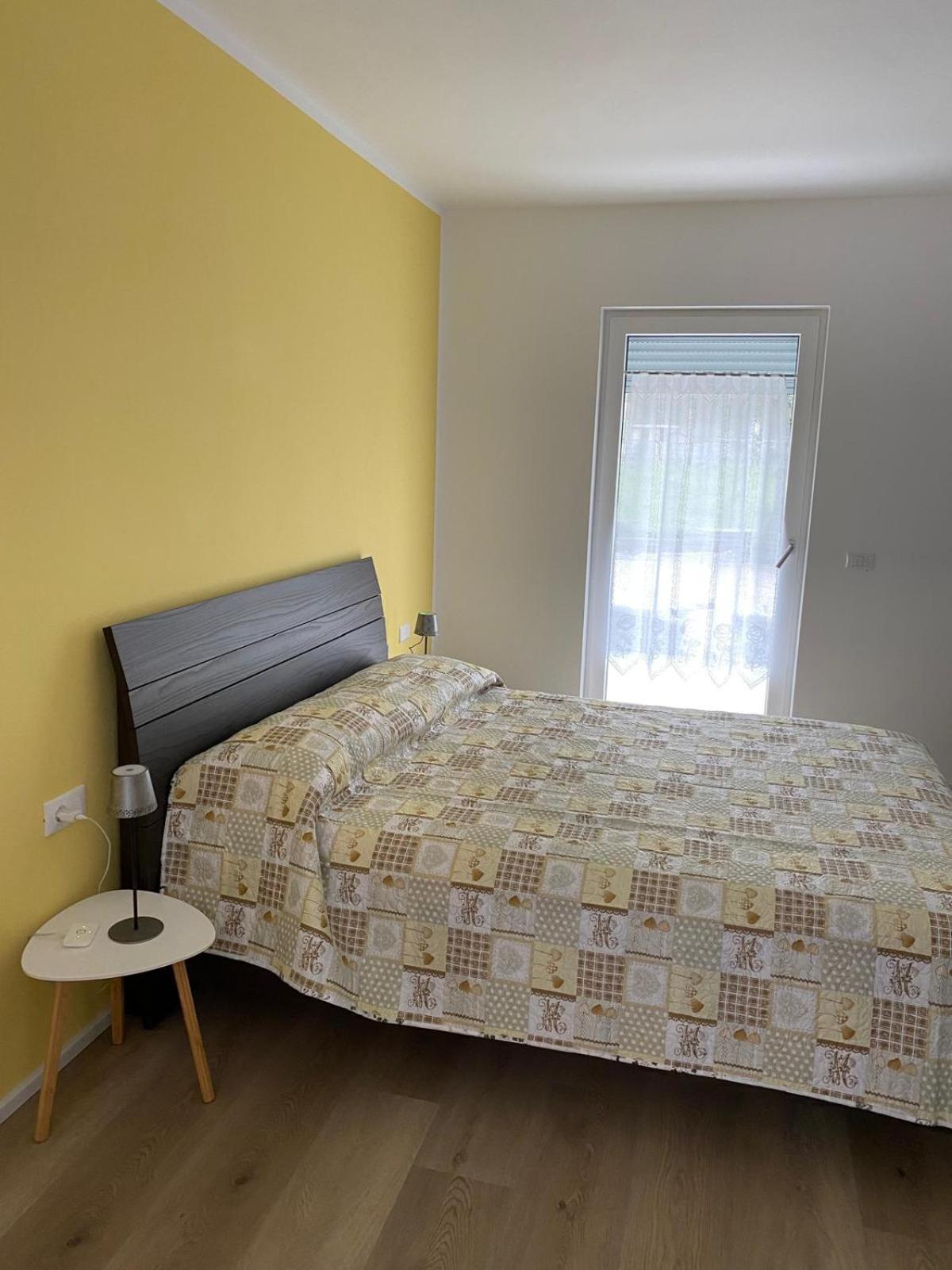 Bed and Breakfast Lotus Garda Riva del Garda Esterno foto